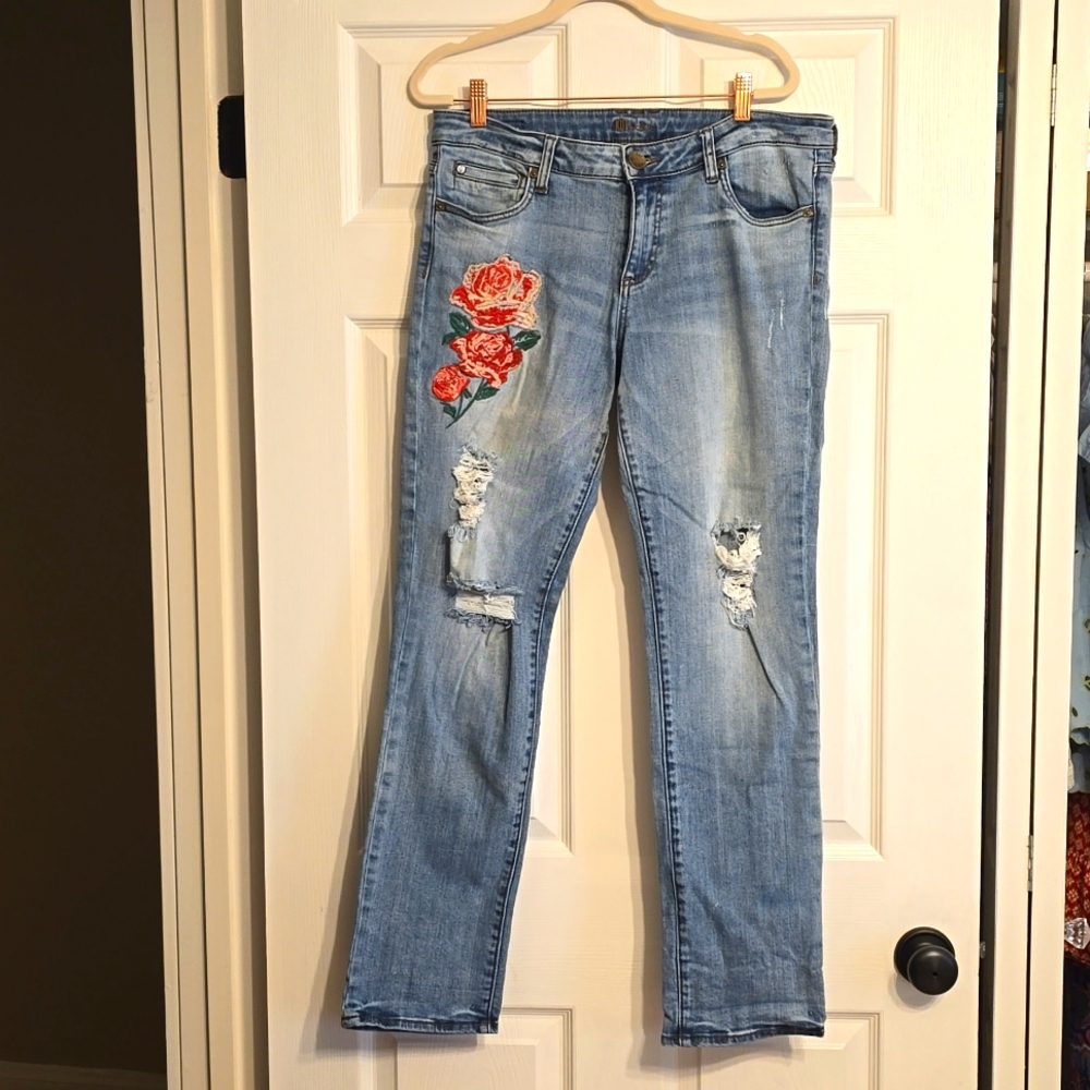 Kut vintage style embroidered and distressed jeans size 10